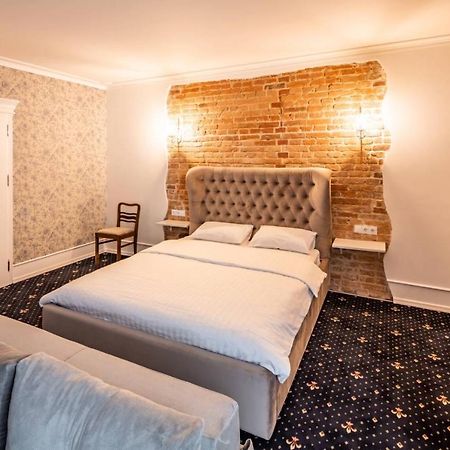 Руська, 4 Lägenhet Lviv Exteriör bild